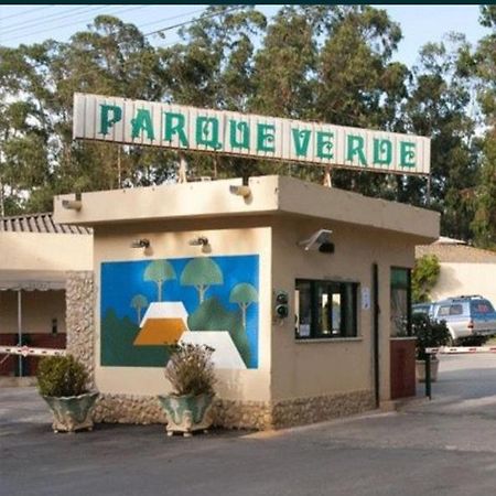 Residencial T2 No Parque Verde Quinta do Conde Kültér fotó